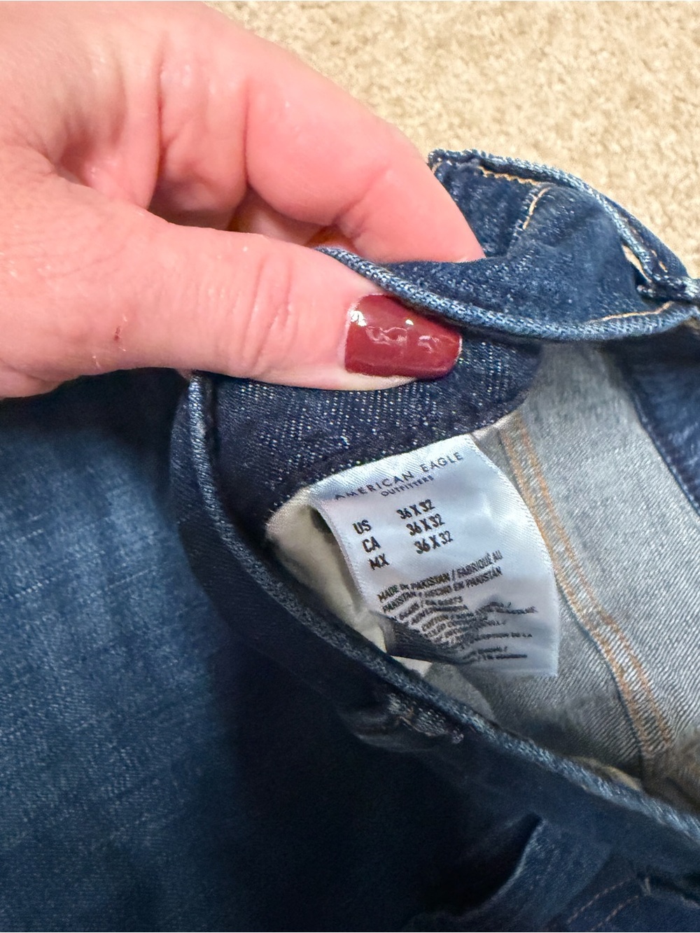 American Eagle Outfitters Men's Straight Jeans in Light and Dark Blue Washes - Picture 9 of 16